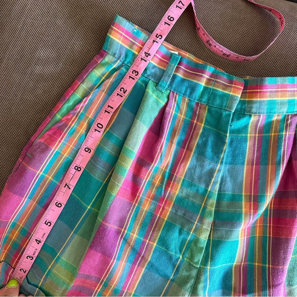 Vintage plaid shorts - Picture 7 of 9